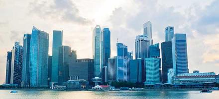 Singapore skyscraper in business district illustrating high quality translation services in Singapore to assist businesses to expand oversea